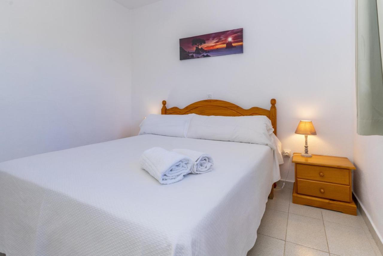 Apartamentos Ses Anneres 칼라엔블레인즈 외부 사진