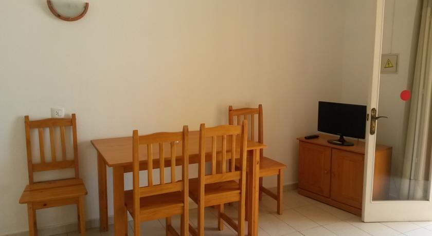 Apartamentos Ses Anneres 칼라엔블레인즈 외부 사진